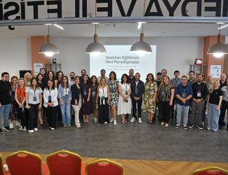 “Uzaktan Eğitimde Yeni Paradigmalar” Çalıştayı 
